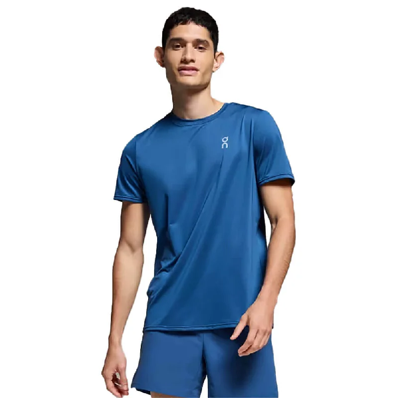 Chic Outfits On Men's Performance Running T-Shirt - Denim